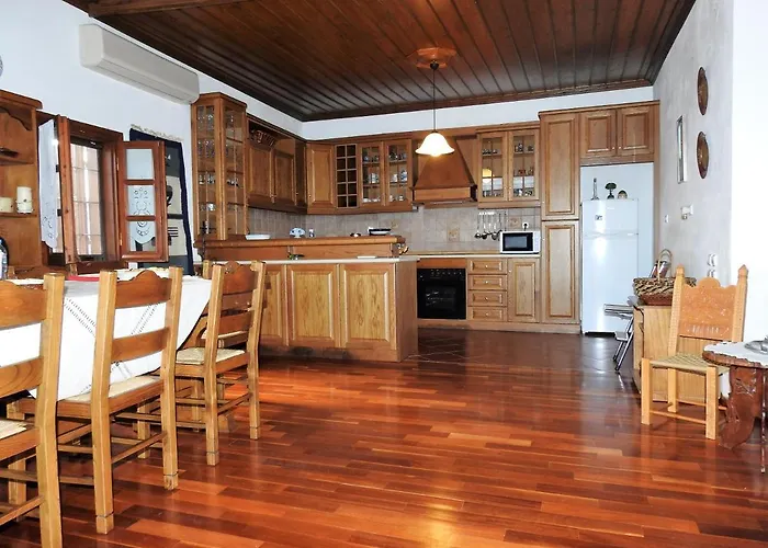 Traditional Mansion Calliopec-Uvc Sterilized