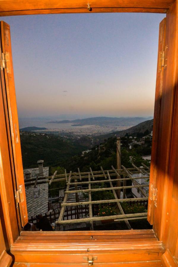 Traditional Mansion Calliopec-uvc Sterilized Holiday home Makrinitsa